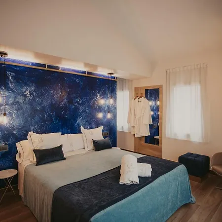 La Trobada Boutique Ripoll