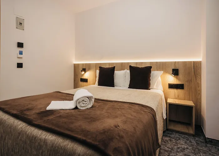 فندق La Trobada Boutique 2*